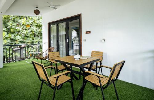 Ukulhas House | La Palma Suites