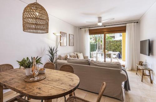 Platja de l'Arenal Apartment | La Palmera