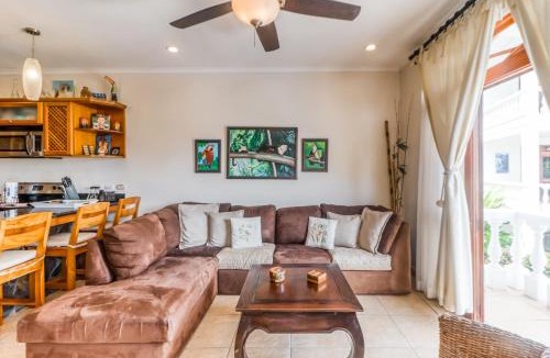 Jaco Apartment | La Paloma Blanca D2