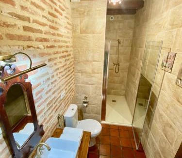 Rueda House | La Parada de Jimena-Casa rústica rodeada de bodegas en Rueda