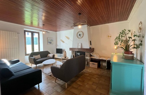 Brenat House | La Parent'aise un Brin D'auvergne