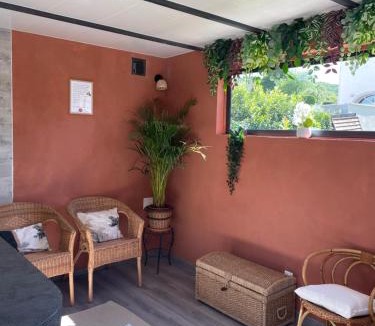 Vitreux Bed & Breakfast | La Parenthèse