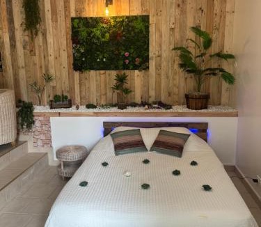 Pithon Apartment | La parenthèse verte