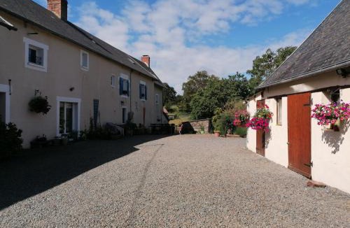Gavray Bed & Breakfast | La Parisiere