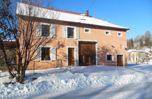 Le Saulcy House | La Parrière