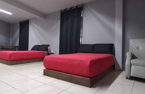 Santa Cruz Xoxocotlan Hotel | LA PATRONA HOSTAL