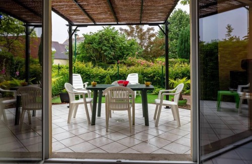 Le Home House | La Pergola by Interhome