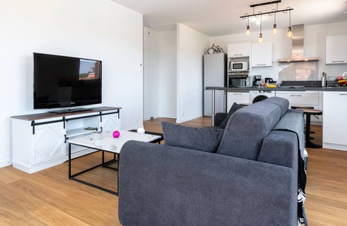 Mimizan-Plage Apartment | La Pergola by Interhome