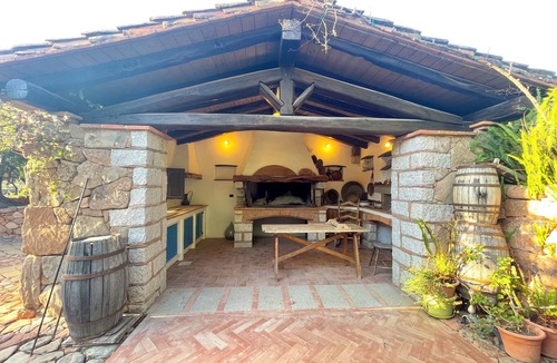 Jerzu Apartment | " La Pergola Deluxe "