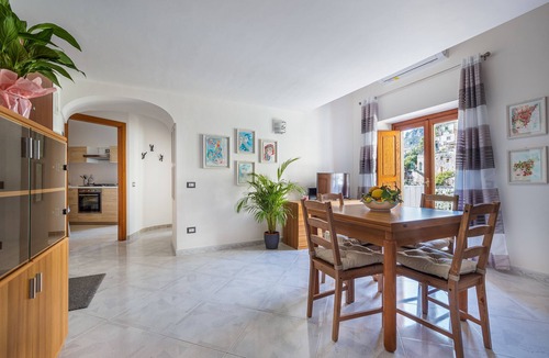 Positano House | LA PERLA DI CHICCA in Positano