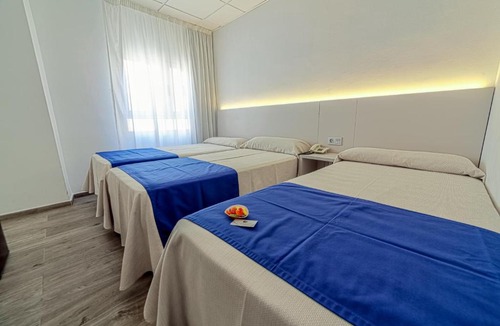 Almeria Centro Hotel | La Perla