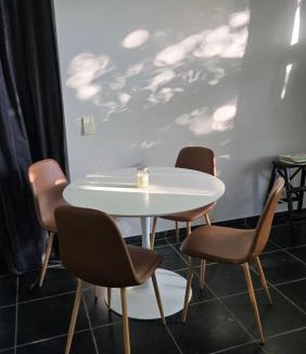 Profondeville House | La Perle Enchantée