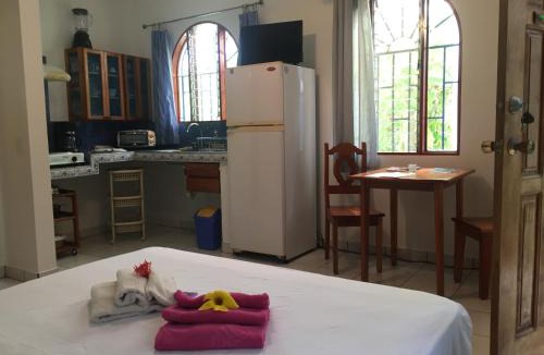 Jaco Bed & Breakfast | La Perlita