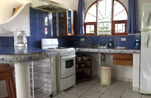 Jaco House | La Perlita