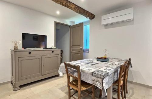 Valleraugue Villa | La Petite école du Valdeyron