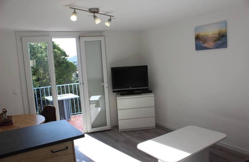 Le Rayol Apartment | La petite Rascasse, Apartment with sunny terrace