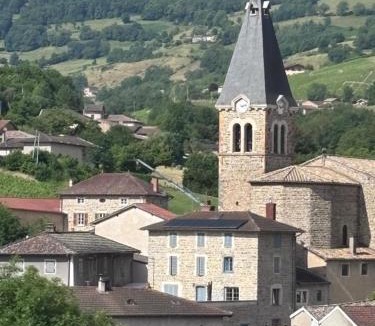 Marchampt House | La petite maison