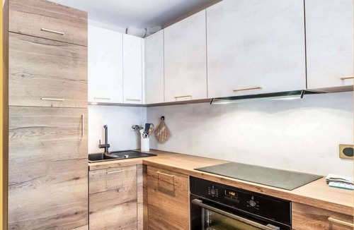 Bernex Apartment | La Petite Ourse | Studio Meublé 4*