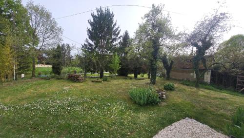 Chedigny House | La Petite Rochette