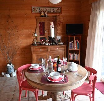 Fontenoille Apartment | La petite source