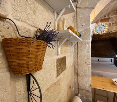 Oria Historic Centre Apartment | La Petraviva