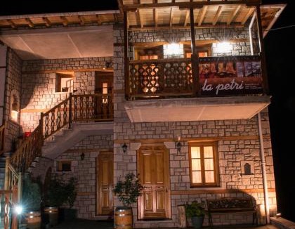 Metsovo Apartment | La Petri Studios with Fireplace & View
