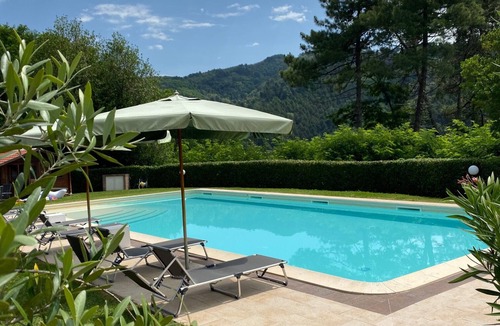 Pescaglia Villa | La Pianella Estate Private Traditional Tuscan Villa - Lucca - Pool/Tennis Court