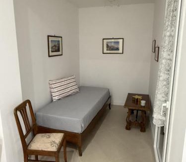 Sant'Antonio Abate Apartment | La Piazza