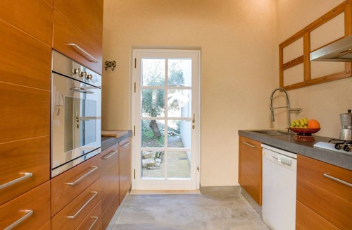 Scicli Villa | La Picca Estate - Six Bedroom Villa, Sleeps 12