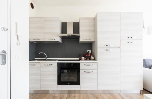 Villa San Giovanni Apartment | La Piccola Fortezza - Metro Line M1