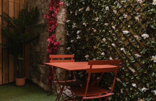 Dole Apartment | La Pimenta - SPA privatif & expérience immersive