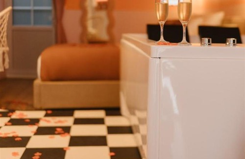 Dole Apartment | La Pimenta - SPA privatif & expérience immersive