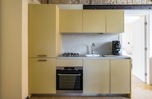 Vittorio Emanuele Apartment | La Pinacoteca - V. Irolli
