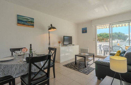 Pontaillac Apartment | La Plage by Interhome