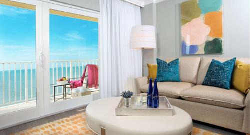 Vanderbilt Beach Resort | La Playa Beach & Golf Resort, a Noble House Resort