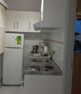 Marathias Apartment | La Playa