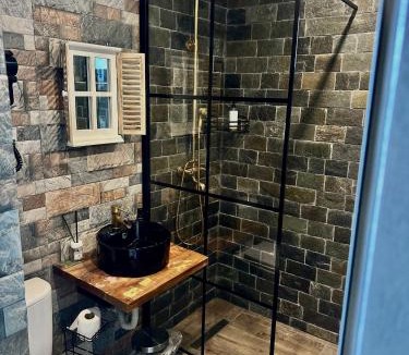Valiug House | La Popasul Cerbului