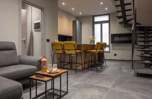 Gussago Apartment | La Porta Blu
