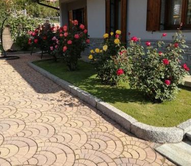 Montan-Angelin-Arensod Apartment | La Primula