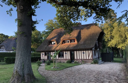 Forges-les-Eaux House | La Ptite Chaumière