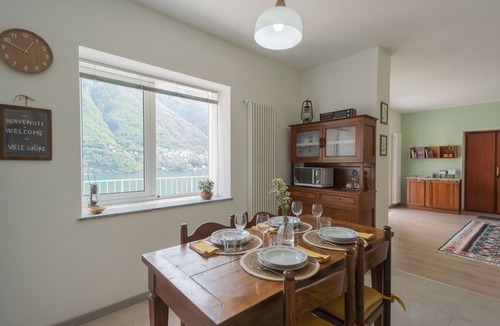 Laglio Apartment | La Quiete in Laglio With 2 Bedrooms and 1 Bathrooms