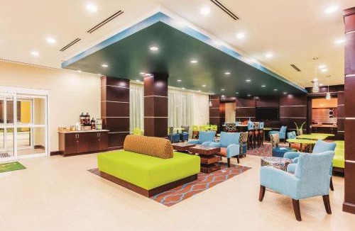 Cotulla Hotel | La Quinta by Wyndham Cotulla