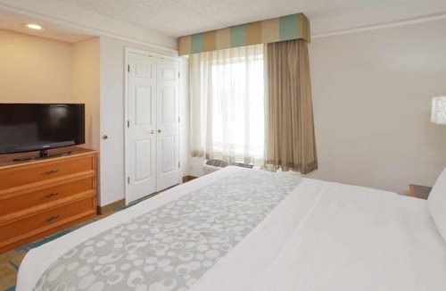 Salt Lake City Hotel | La Quinta by Wyndham Salt Lake City Airport