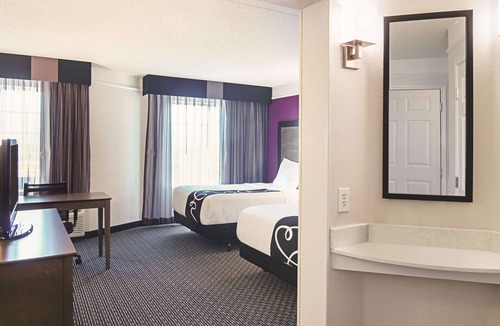 Greenwood Village Hotel | La Quinta Inn & Suites by Wyndham Denver Tech Center