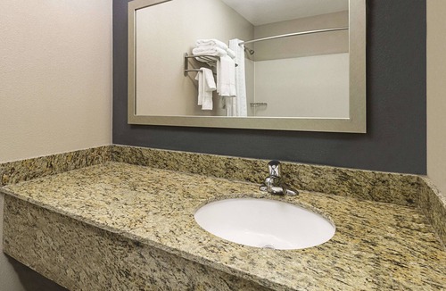 Glendive Hotel | La Quinta Inn & Suites by Wyndham Glendive