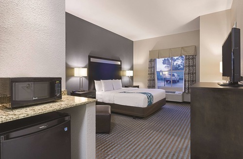 Glendive Hotel | La Quinta Inn & Suites by Wyndham Glendive