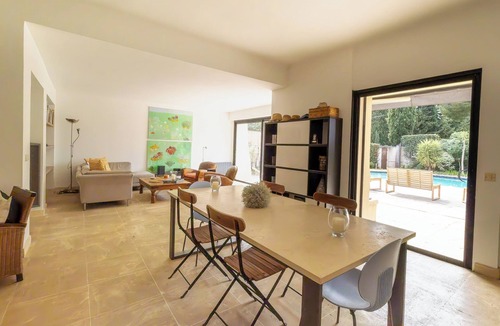 Cassis Villa | LA RECAMPADO