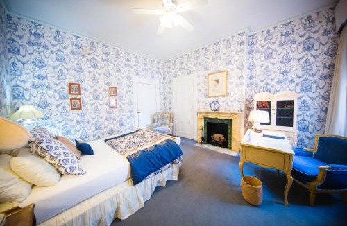 Center City Bed & Breakfast | La Reserve On Pine