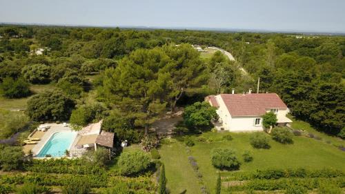 Caromb House | LA RESPELIDANE
