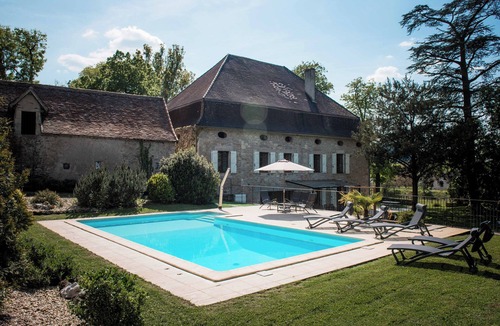 Calvignac House | La Riviere: Marvelous 7-bedrooms Chateau/Country house, heated pool
